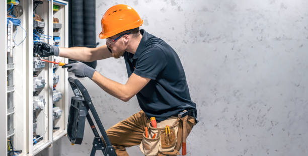 Best Local Electrician Companies  in Lonoke, AR